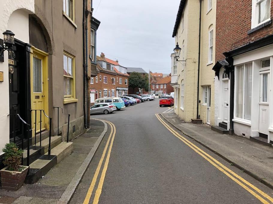 Harbour Hideaway, Scarborough. Old Town Holiday home